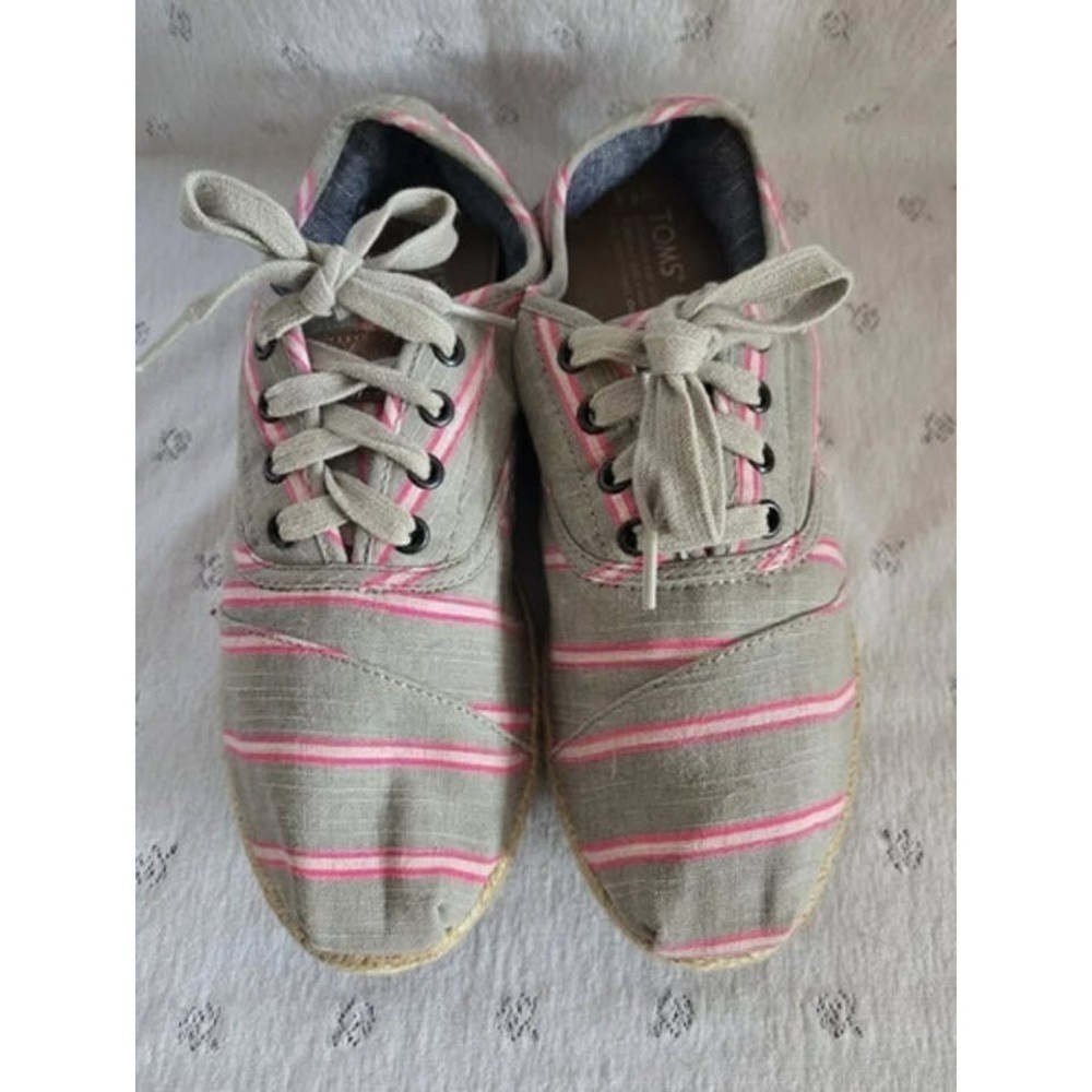 TOMS Striped Canvas Lace-Up Sneakers / Espadrilles in Gray + Hot Pink Size 8.5